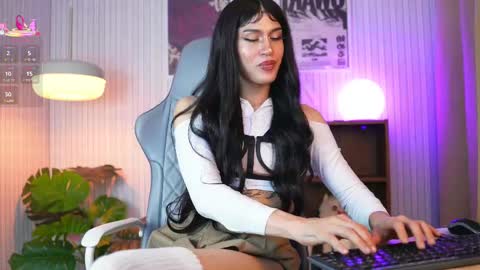             online show from 03.10.25