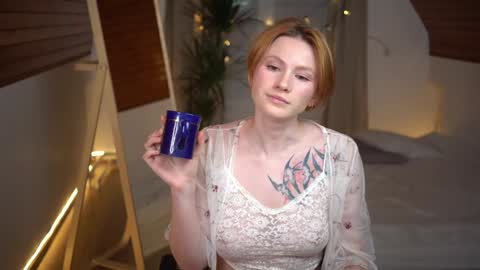 Akaneiro online show from 12.12.24