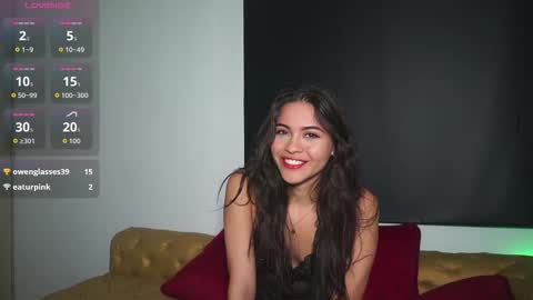 Snapshot of akashha chatting on 10.14.25 AKASHHA online show from 10.14.25