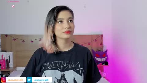 Akartsumi online show from 10.31.25