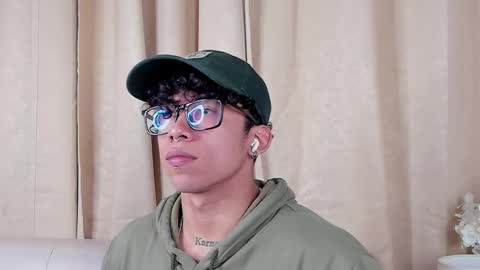 akazaboy online show from 03.02.26