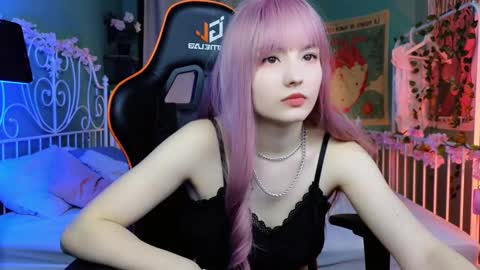 Akemi online show from 03.04.25