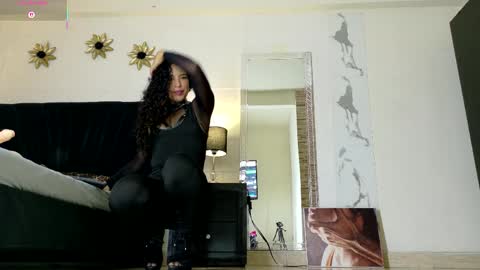 Akemi online show from 04.01.26