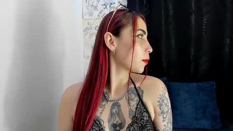 Snapshot of akila_clive chatting on 05.20.26 carolina online show from 05.20.26