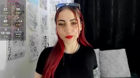 Snapshot of akila_clive chatting on 06.18.26 carolina online show from 06.18.26