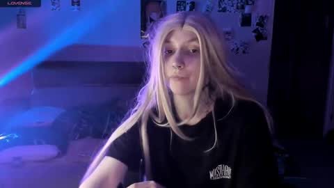 Akira online show from 09.16.25