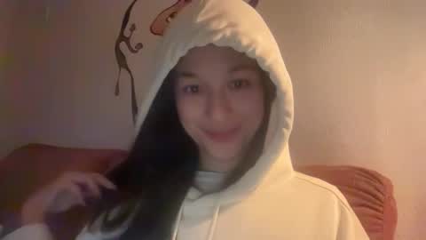 Akira Skye online show from 01.13.26