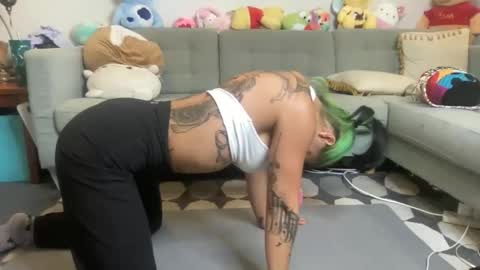 Snapshot of akirazayy chatting on 02.05.26 Akira Zay online show from 02.05.26