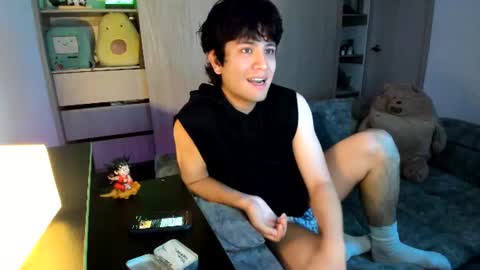 Snapshot of akirokat chatting on 06.15.26 akirokat online show from 06.15.26