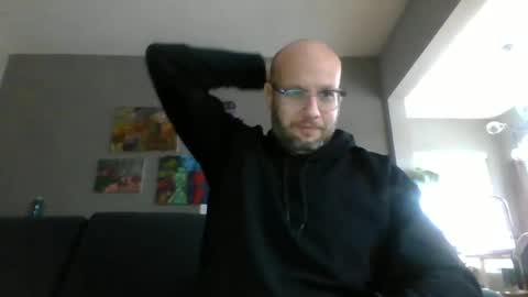 akpchi1984 online show from 12.20.24