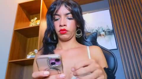 Snapshot of alahia__rodriguez chatting on 05.04.26 Alahia Rodriguez online show from 05.04.26