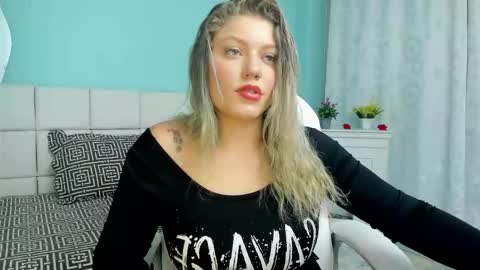 Snapshot of alaia_greyy chatting on 10.14.25 Alaia online show from 10.14.25