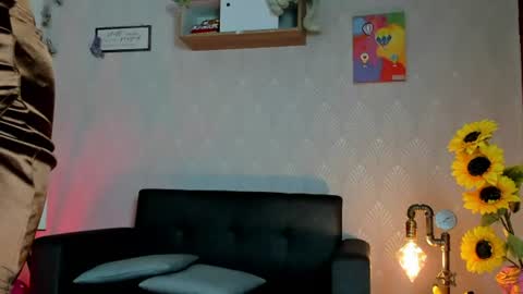 Snapshot of alaia_love77 chatting on 06.25.26 Alaia online show from 06.25.26