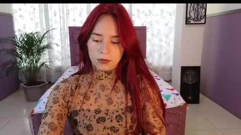 Snapshot of alaia_skater chatting on 10.06.25 Alaia Skater online show from 10.06.25