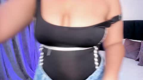 Snapshot of alaiia7 chatting on 02.28.26 Alaia online show from 02.28.26