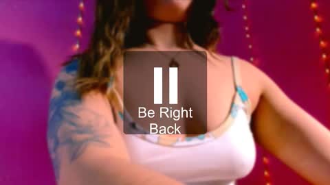 Snapshot of alaiia_rosse chatting on 02.17.26 Alaiia online show from 02.17.26