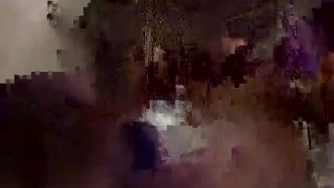 Snapshot of alain420 chatting on 01.06.25 Tom online show from 01.06.25