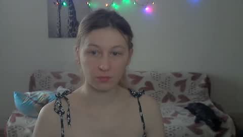 Snapshot of alalaska_ana chatting on 12.22.25 Anna online show from 12.22.25