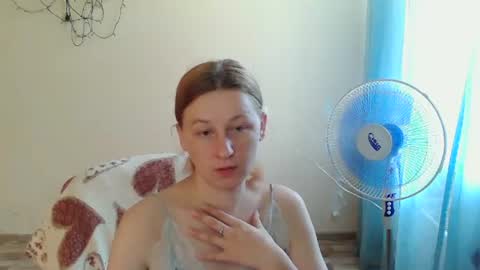 Snapshot of alalaska_ana chatting on 06.17.26 Anna online show from 06.17.26