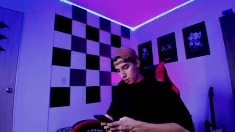 Alan Boy online show from 11.20.25