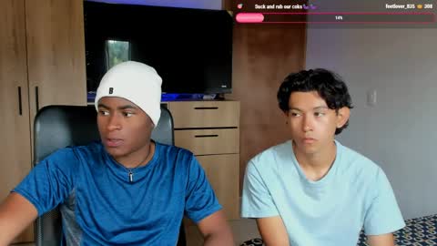 Snapshot of alan_scot chatting on 05.25.26 Alan and Criss - WE JUST FRIENDS WITH BENEFITS BOTH VERS online show from 05.25.26