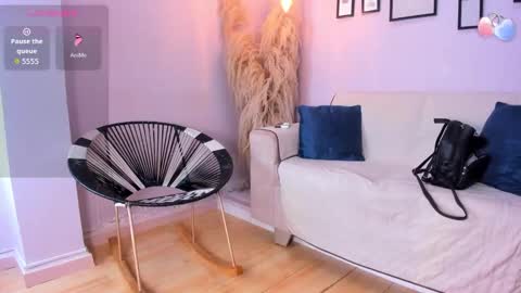 Alana online show from 12.17.25