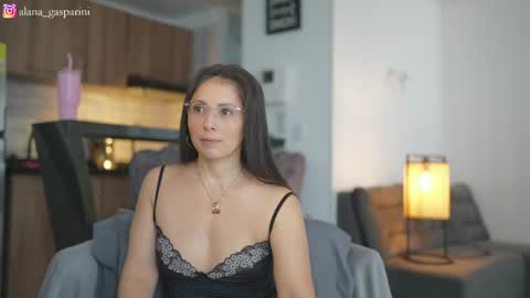 Alana Gasparini online show from 04.13.26