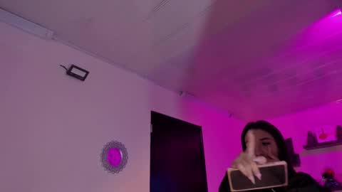 Maeve  online show from 01.18.25