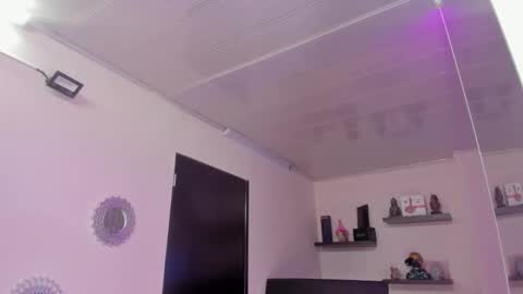 Maeve  online show from 01.30.25