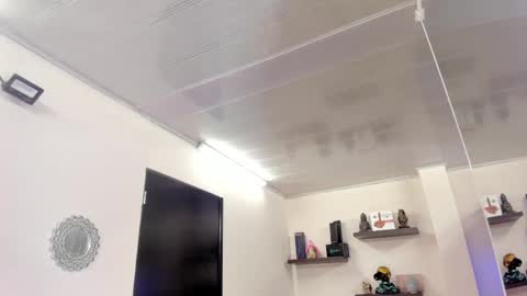 Maeve  online show from 02.19.25