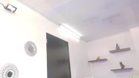 Maeve  online show from 11.02.25