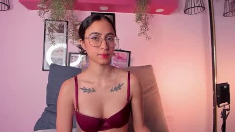 Alana online show from 12.20.25