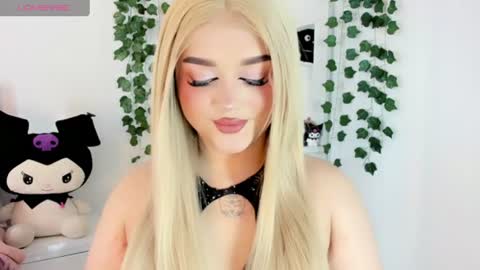 Snapshot of alana_muller_ chatting on 06.18.26 Alana Muller online show from 06.18.26