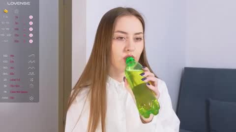 Snapshot of alana_richer chatting on 01.15.26 Ariana online show from 01.15.26