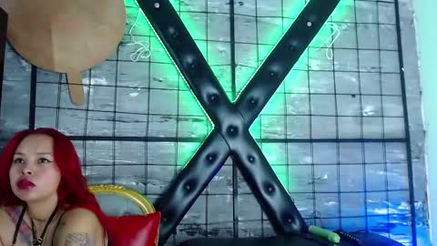 Snapshot of alana_roth chatting on 01.25.25 ALANA ROTH online show from 01.25.25