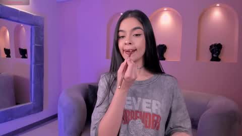 Alana online show from 03.11.25