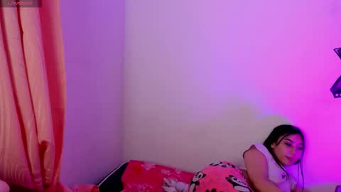 ALANA Please follow me  online show from 03.18.26