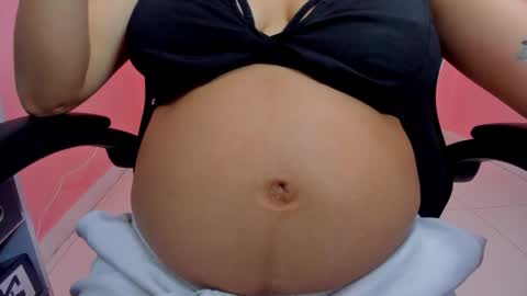 Snapshot of alanapetterson chatting on 12.14.24 alanapetterson online show from 12.14.24