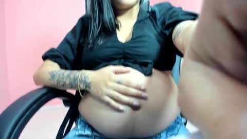 Snapshot of alanapetterson chatting on 12.17.24 alanapetterson online show from 12.17.24