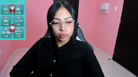 Snapshot of alanapetterson chatting on 12.23.24 alanapetterson online show from 12.23.24