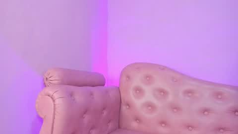 Snapshot of alanapetterson chatting on 09.24.25 alanapetterson online show from 09.24.25