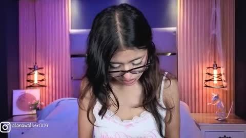 Sasha online show from 11.21.25