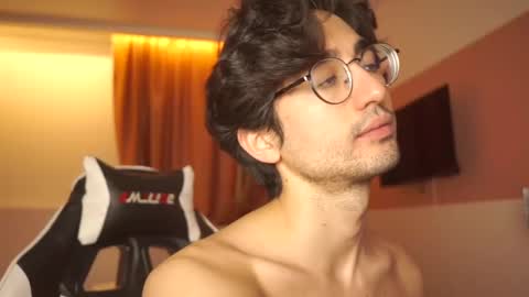 idenavarre online show from 02.02.25