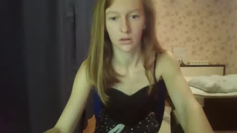 Snapshot of alane26 chatting on 03.02.25 Elisa online show from 03.02.25