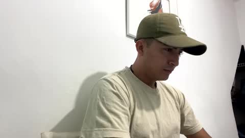 alanj998 online show from 09.29.25