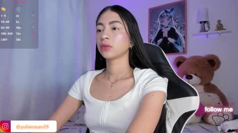    online show from 02.05.25