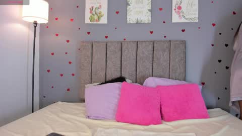 Alanna  online show from 04.05.26