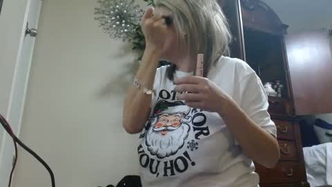 Alanna Rack online show from 11.23.25