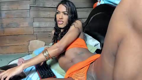 Snapshot of alariprincess chatting on 06.15.26 alariprincess online show from 06.15.26