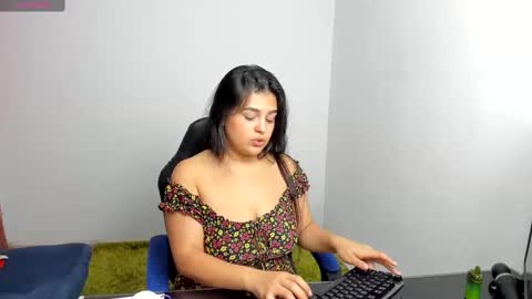 Alaya online show from 03.07.25